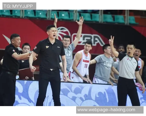 CBA精彩对决广东大益迎战上海队争夺季后赛席位